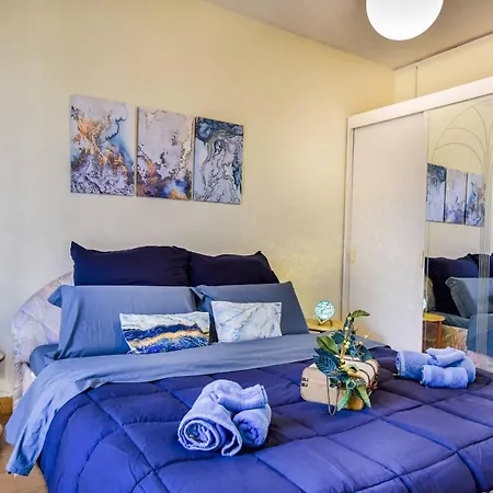 Pura Vida Apartment, Facing Garda Манерба-дель-Гарда